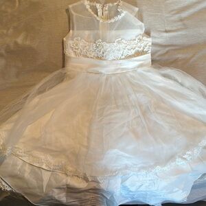 White flower girl dress
